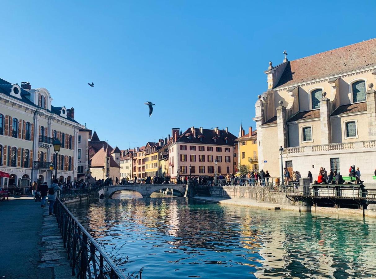 A La Belle Quatrieme Etoile Annecy Exterior foto