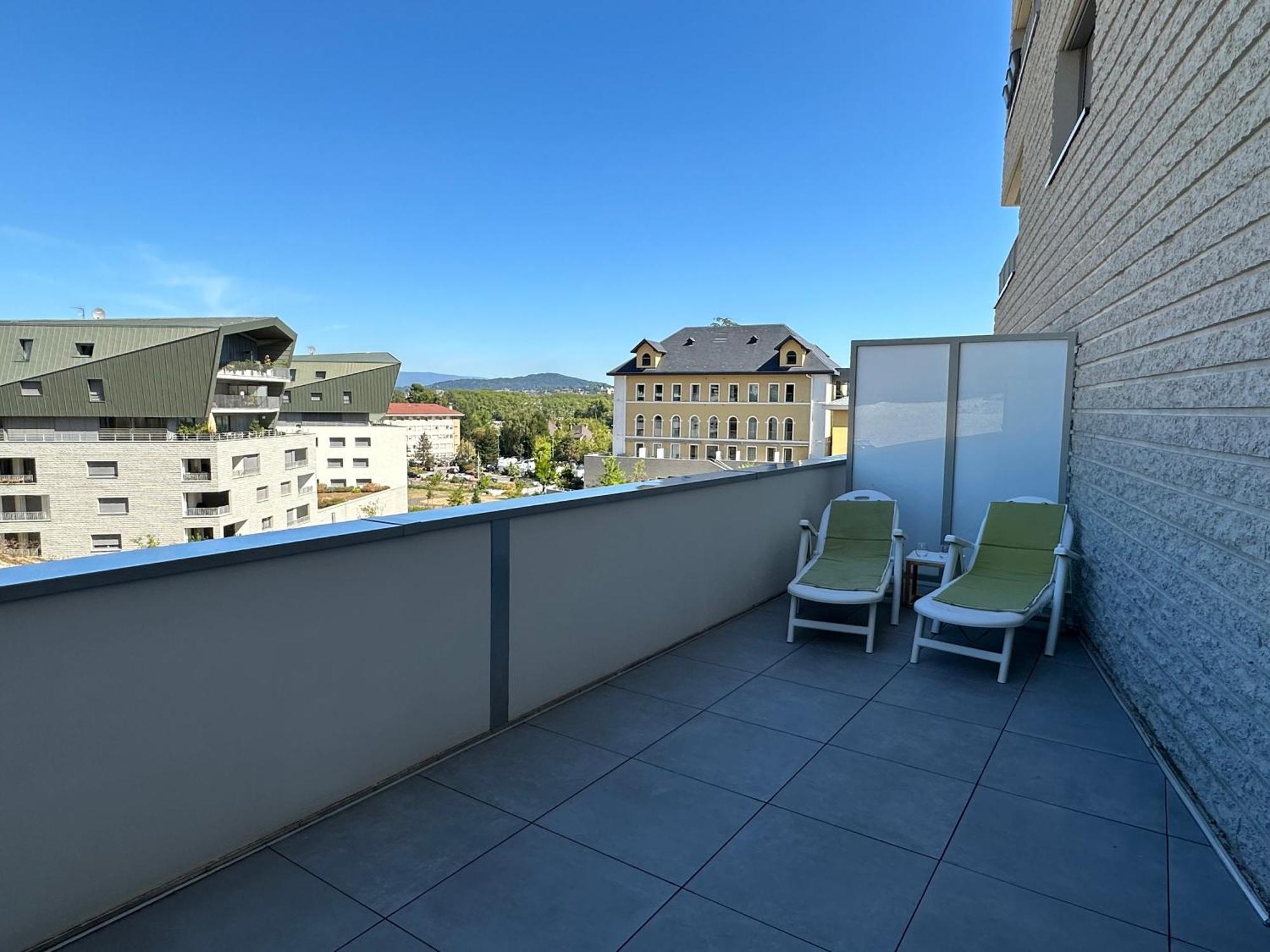 A La Belle Quatrieme Etoile Annecy Exterior foto