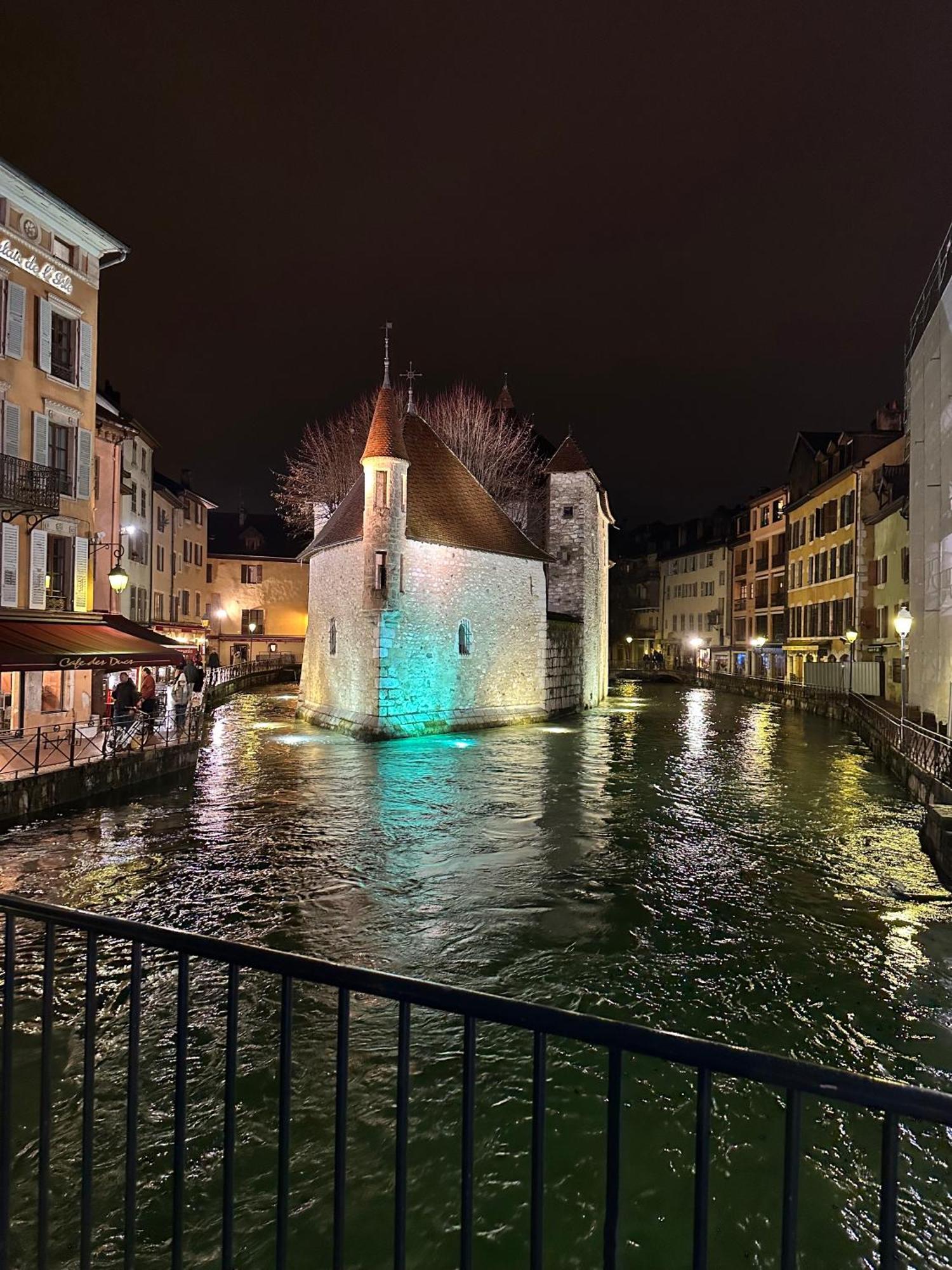 A La Belle Quatrieme Etoile Annecy Exterior foto