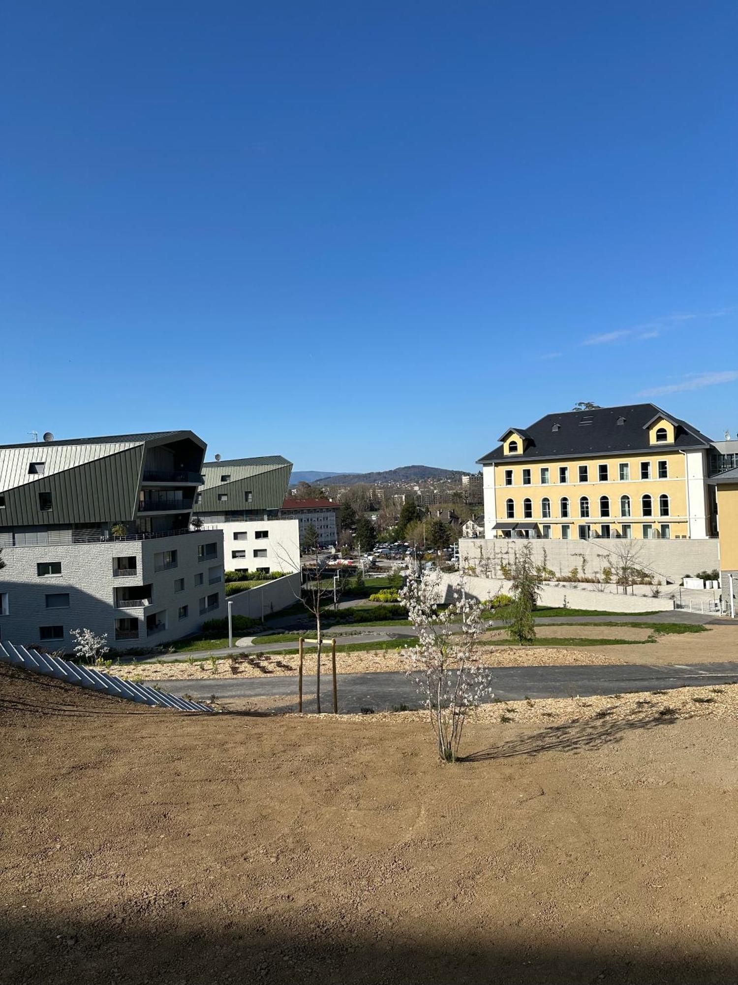 A La Belle Quatrieme Etoile Annecy Exterior foto
